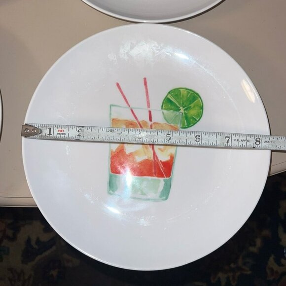 Novogratz | Set of 4 Cocktail Melamine 8.5” Plates - Picture 6 of 7